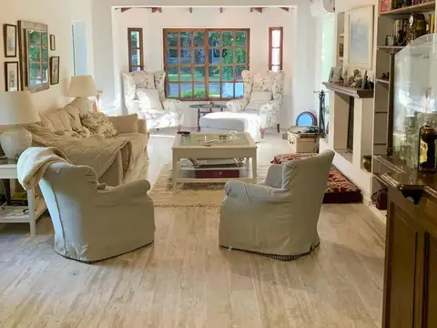 Casa en Alquiler Temporal en San Carlos Country Club, USD 2.500