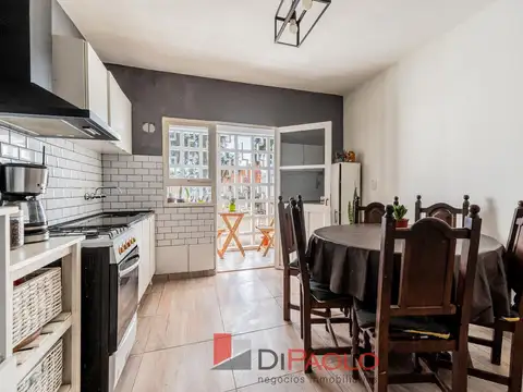 Departamento 4 ambientes reciclado a nuevo en Villa Luzuriaga