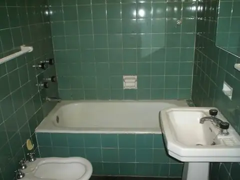 Departamento en Alquiler en Colegiales, $ 600.000