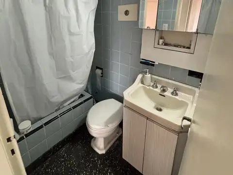 Departamento en Alquiler en Villa Pueyrredon, $ 620.000