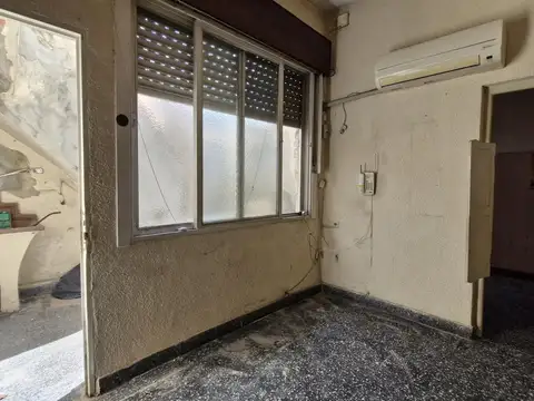 Depto Tipo Casa en Venta en Valentin Alsina, USD 49.977