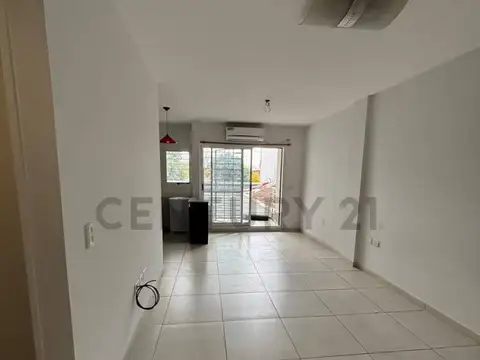 Avenida General Mosconi 3400, Piso 0