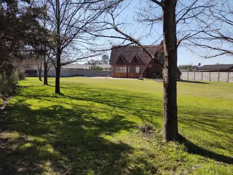 Casa en Venta en Francisco Alvarez, USD 200.000