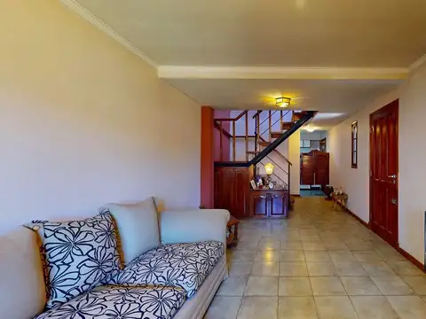 Depto Tipo Casa 3 ambientes con 1 baño