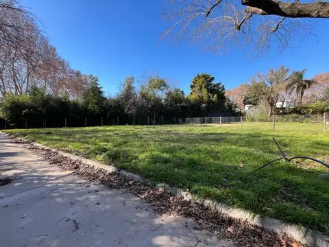 Lote en venta en Las Lomas de San Isidro - Barrio privado