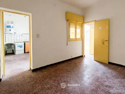 VENTA | PERMUTA- Casa con local comercial y jardín - Barrio Belgrano, Rosario.