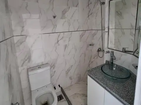 Ricardo Gutierrez 800, Piso 8°