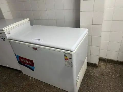 Venta de Equipos para comercio de Granja