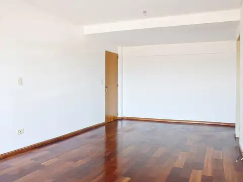 Departamento en Venta con 2 cocheras