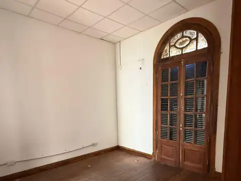 Local en Venta en Zarate, USD 600.000