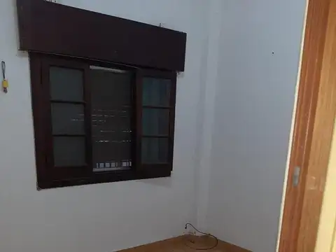 Depto Tipo Casa en Venta en Villa Maipu, USD 69.000