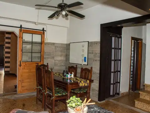 Depto Tipo Casa 5 ambientes con 1 baño