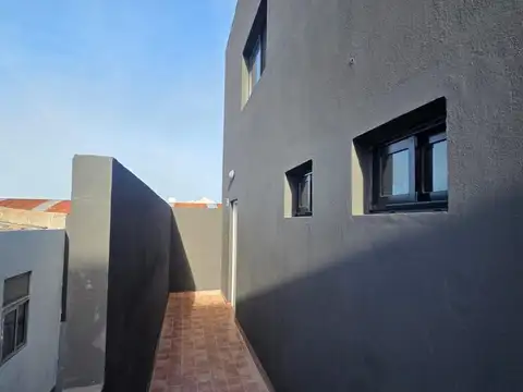 Alberti 4300, Piso 1
