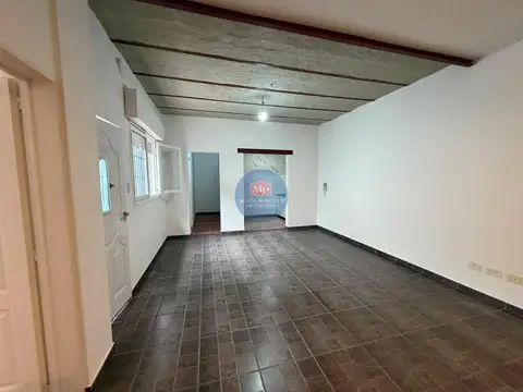 Depto Tipo Casa 3 ambientes con 1 baño