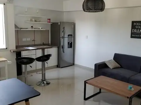 Departamento en Alquiler con 1 cocheras