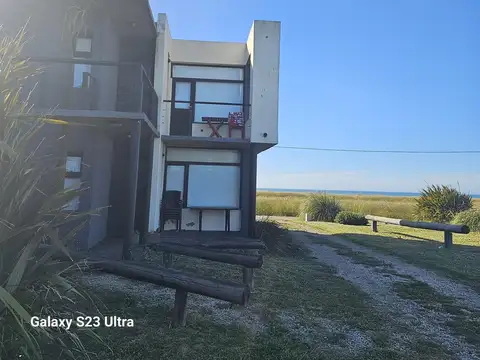 Oficina 6 ambientes con 6 baños