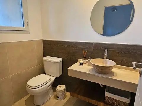 Casa en Venta en El Canton, USD 260.000