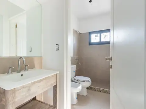 Casa en Alquiler en Roldan, USD 1.000