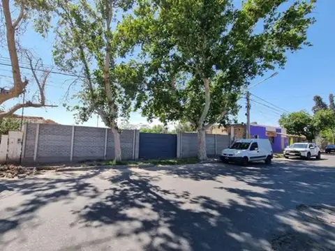 Lote de 947 m2, en santa lucia