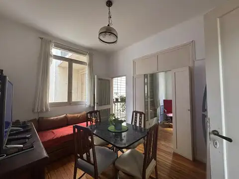 VENTA PH 2 AMBIENTES CON BALCON FLORES