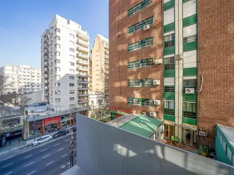 Av. Corrientes 3800, Piso 5