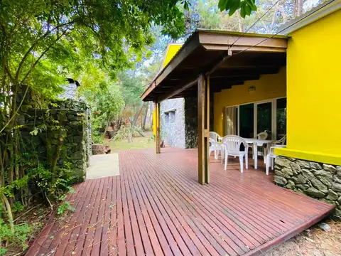 Chalet en excelente ubicacion de Mar Azul