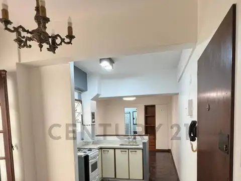 Alquiler departamento 2 ambientes en planta baja con patio en Palermo