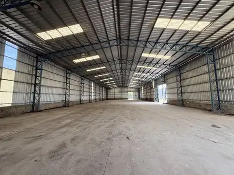 Galpon en Alquiler en Alvear, USD 4.700