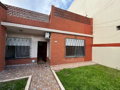 Casa en Villa Luzuriaga
