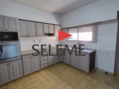Departamento en Alquiler de 3 dormitorios