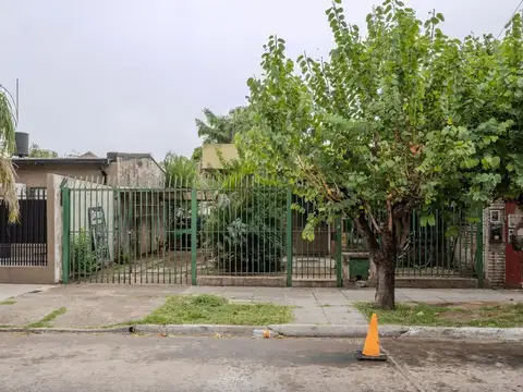 VENTA CASA 5 AMBIENTES SAN JUSTO