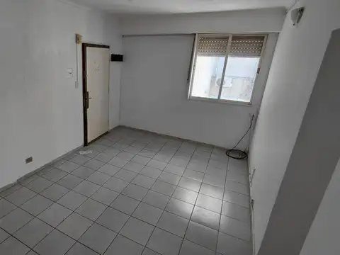 Departamento en  alquiler piso alto!!!