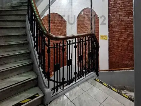Carlos Calvo 1200, Piso 0