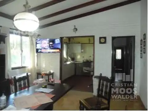 Casa 5 ambientes con 1 baño