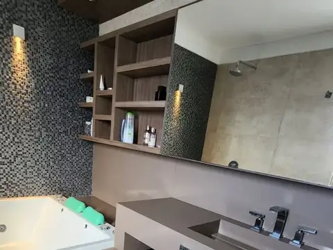 Casa en Venta en Virrey del Pino, USD 290.000