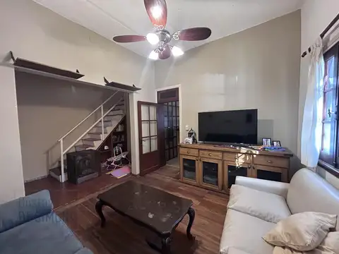 Depto Tipo Casa en Venta de 4 ambientes