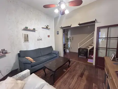 Depto Tipo Casa en Venta en Villa del Parque, USD 179.000