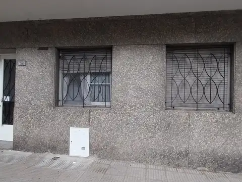 3 Ambientes Amplios, cocina y Lavad, Baño Completo, Muy Luminoso