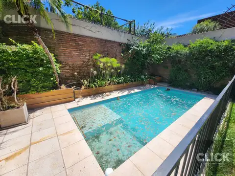 Venta  - Casa 7 ambientes con jardín y pileta - Garage para 2 autos - Belgrano