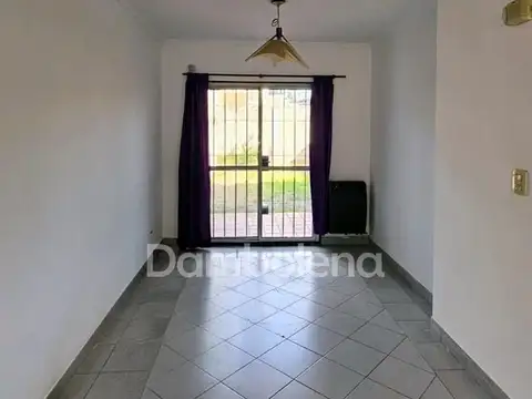 Dúplex  3 Ambientes en Alquiler en Moreno