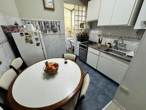 Depto Tipo Casa en Venta 40 años