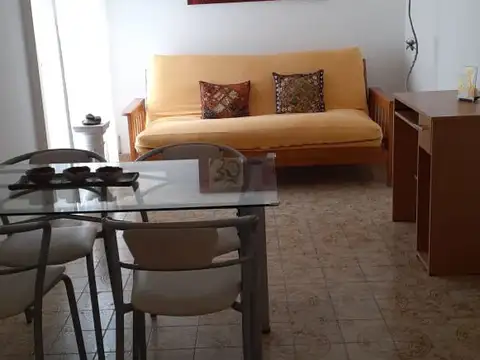 dpto 2amb amobaldo en villa del parque