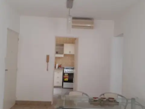 Departamento en Alquiler en Villa del Parque, $ 900.000