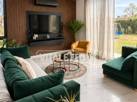 Casa en Alquiler de 4 dormitorios