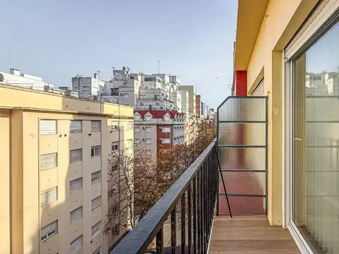 VENTA DEPARTAMENTO 3 AMBIENTES AL FRENTE CENTRO