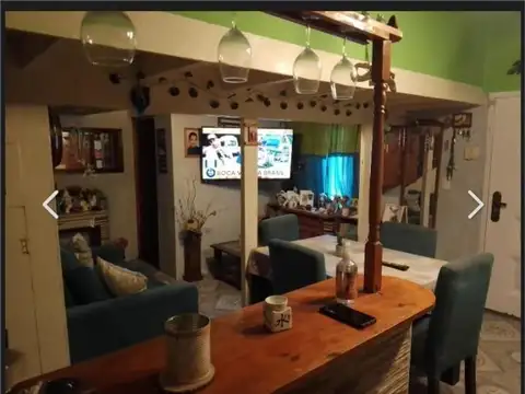 Depto Tipo Casa 3 ambientes con 2 baños