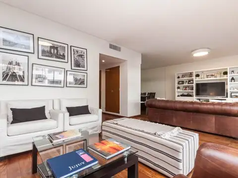 Departamento en Venta con 2 cocheras