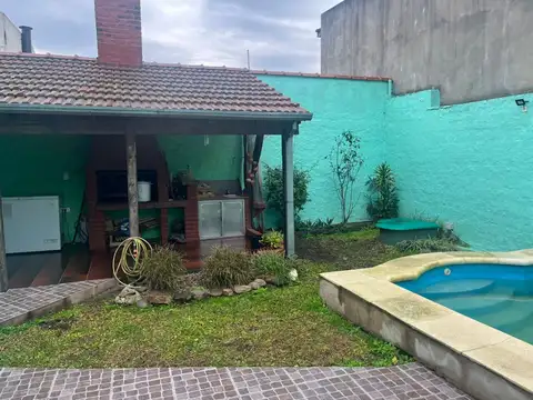 Casa en Venta en El Palomar, USD 170.000