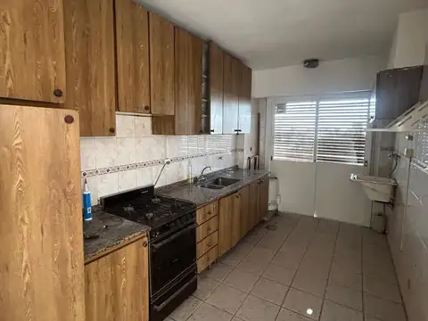 ARENALES 3000, Piso 5