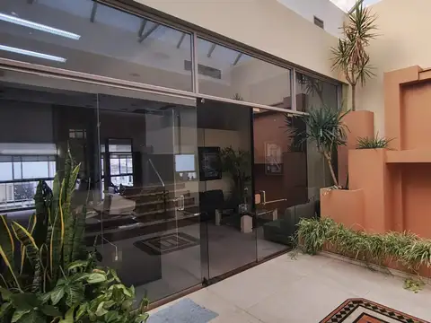 Oficina Monoambiente con 2 baños